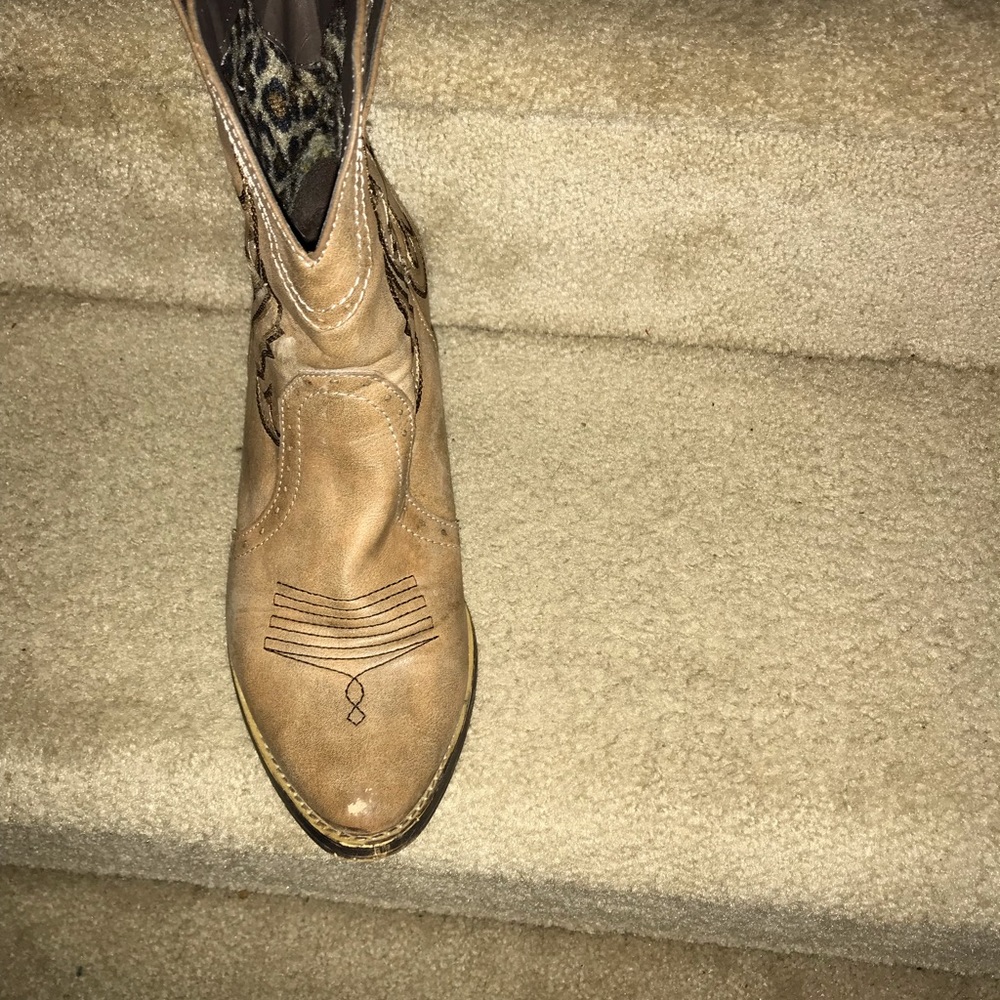 Boots!! - Picture 5 of 13